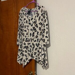 Premise Animal Print Asymmetrical Tunic